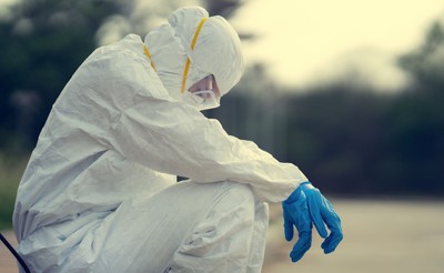 Pandemia dobija służbę zdrowia. Co czwarty pracownik szpitali cierpi na zaburzenia psychiczne