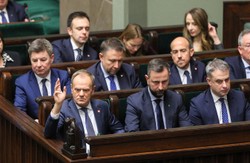 Hołownia na czele rankingu zaufania. Jest spadek z podium