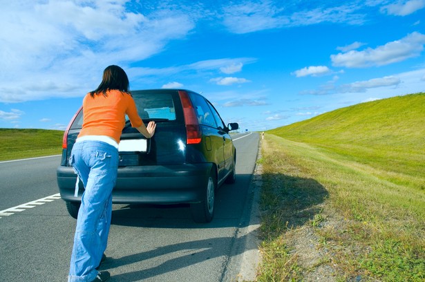 Młodzi Polacy jeżdżą złomem, czyli raport o motoryzacji młodych