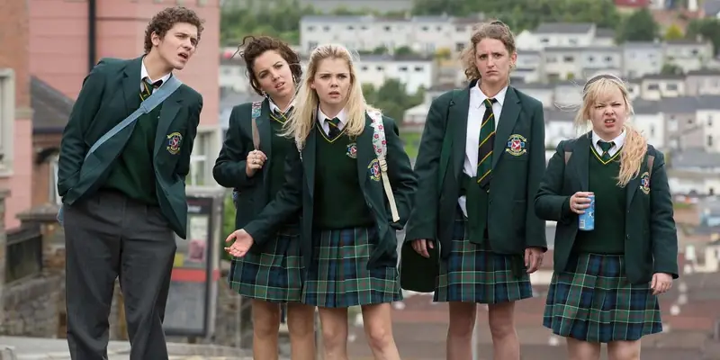 Zdjęcie z serialu &quot;Derry Girls&quot; / Channel 4