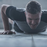 40 fekvőtámasz 1 perc alatt: csökkentheti a szívbetegségek esélyét?