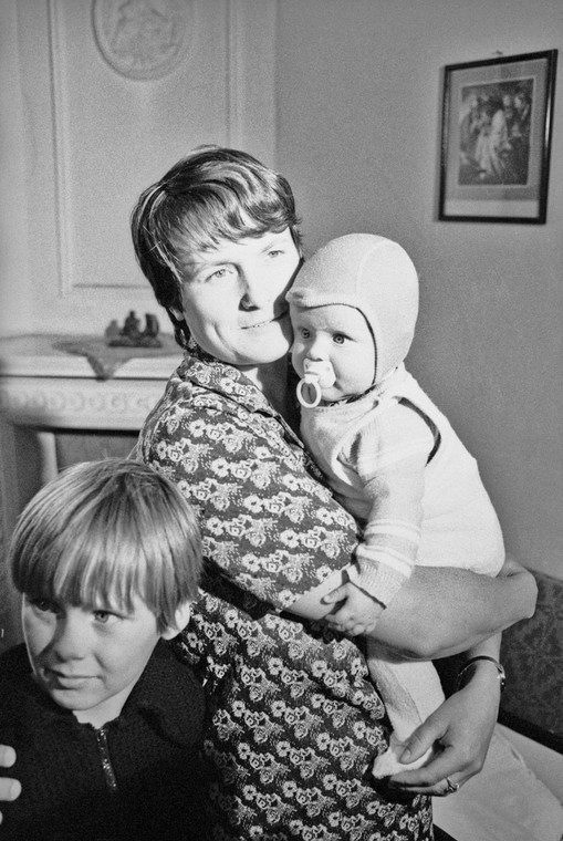 Danuta Wałęsa z córkami, Anną i Marią Wiktorią