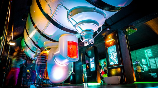 W Hydropolis znajdziesz wierna replikę kultowego batyskafu, w którym penetrowano dno Rowu Mariańskiego