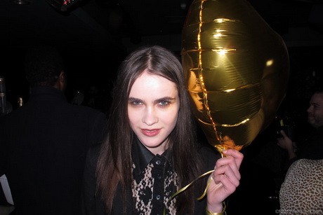 A Givenchy partiján - Fotó: livincool.com