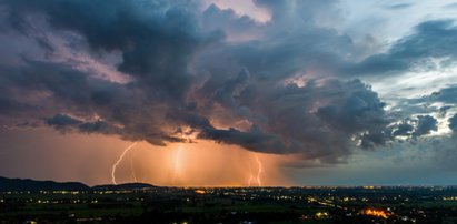 Ostrzeżenia IMGW dla połowy Polski. Może być niebezpiecznie