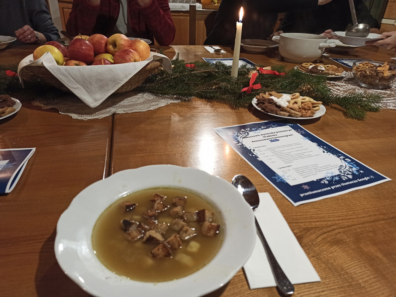 Czeska kolacja wigilijna - zupa czosnkowa
