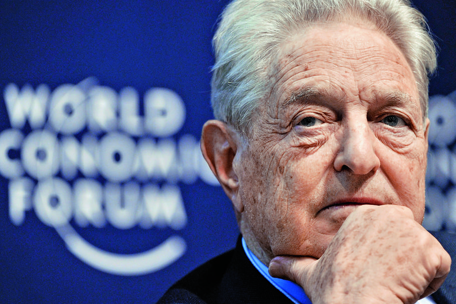 George Soros majątkiem zbitym na kontrowersyjnych inwestycjach finansowych wspiera demokrację i wolne media