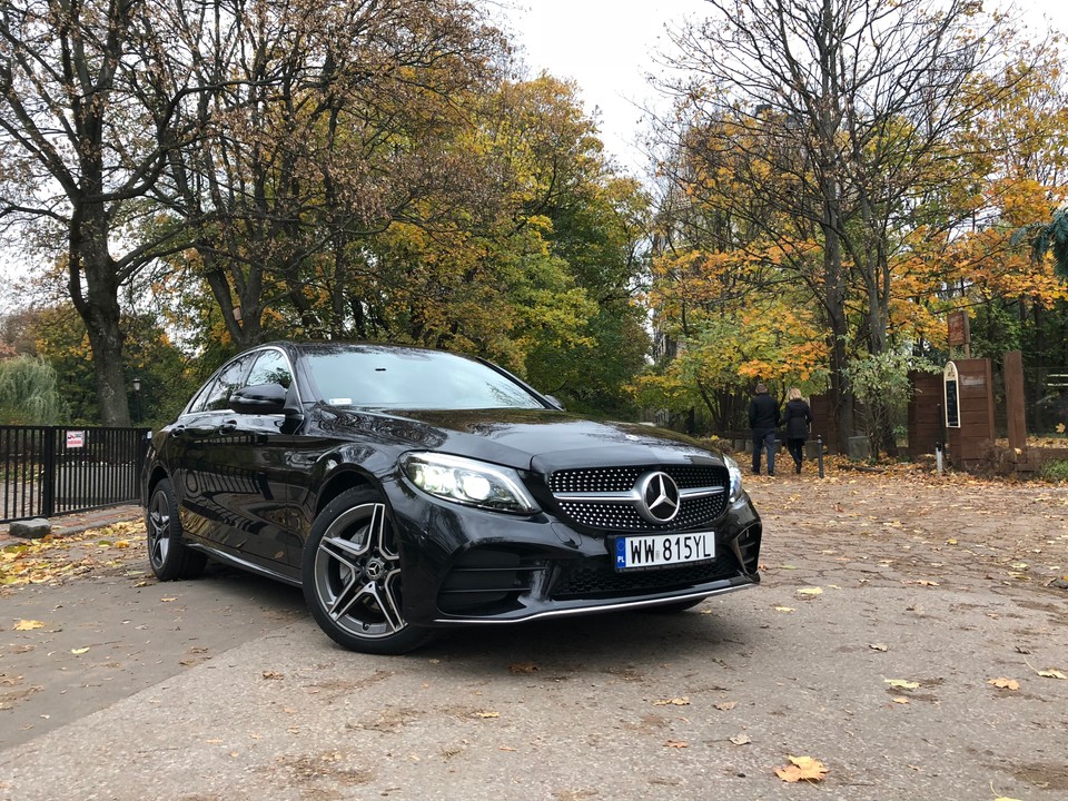 Мерседес бенц c200 4matic