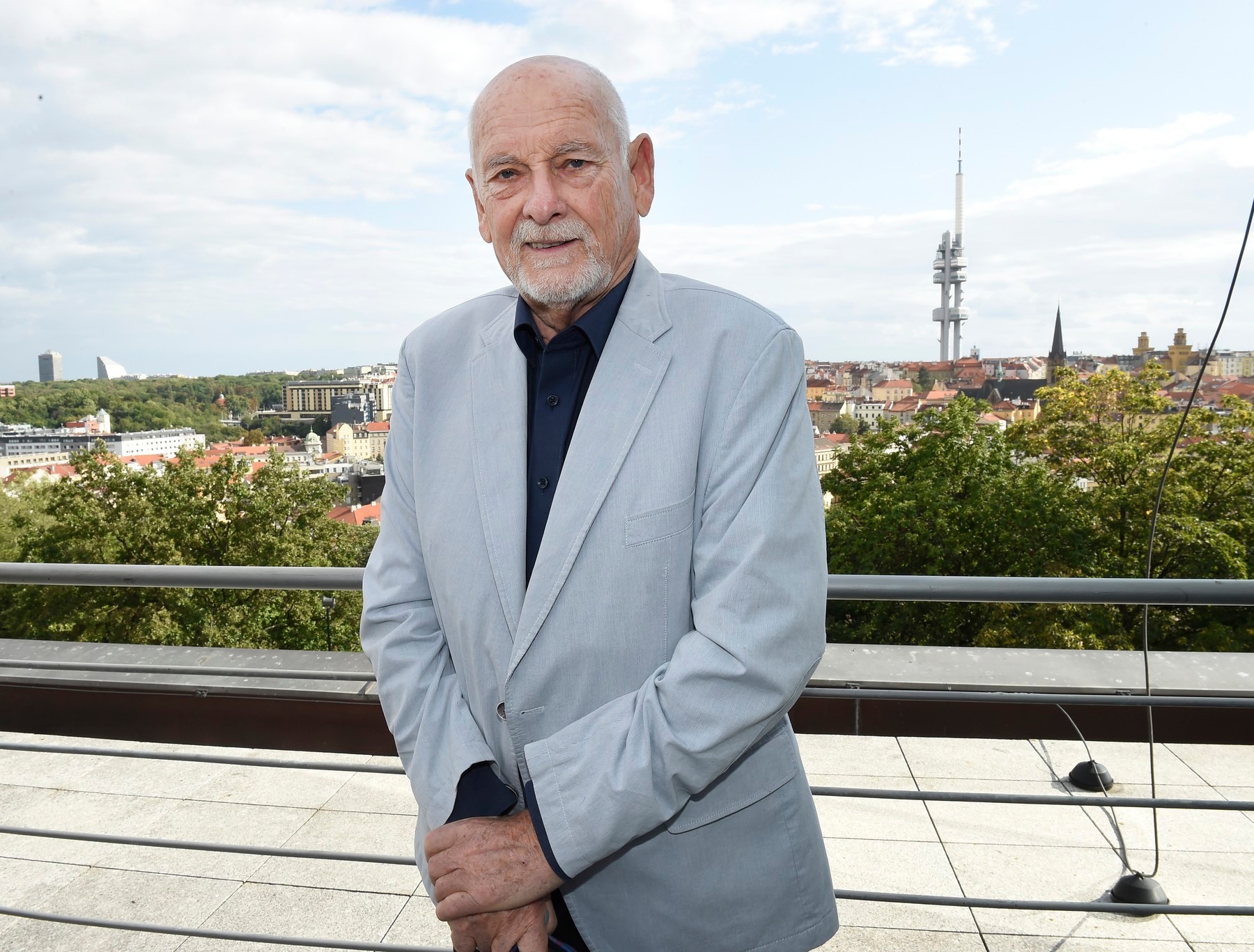 Český kostýmový výtvarník Theodor Pištěk. 