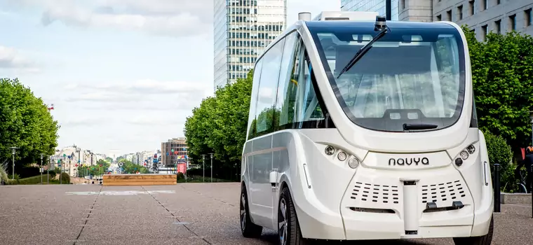 Kolejna wpadka autonomicznych pojazdów. Wiedeński autobus bez kierowcy potrącił pieszego