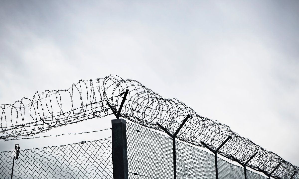 Szwecja szykuje cele więzienne dla 13-latków. Będą specjalne oddziały