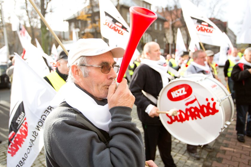 Katowice. Związkowcy o przerwanych rozmowach z zarządem Kompanii Węglowej 