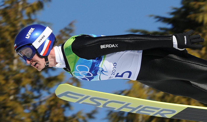 Adam Małysz w Vancouver przeszedł do historii polskich skoków narciarskich. Zdobył dwa srebrne medale olimpijskie i podobnie jak w Salt Lake City uległ tylko Simonowi Ammannowi.