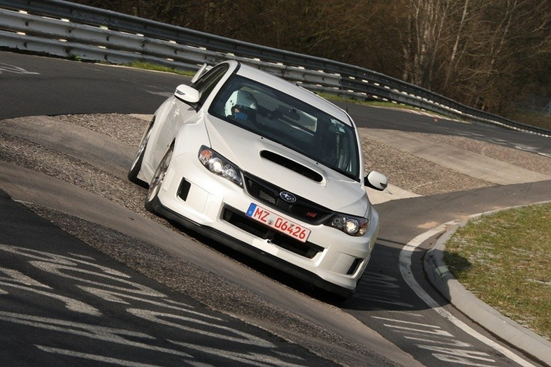 Subaru Impreza WRX STI to najszybszy sedan na Nurburgringu