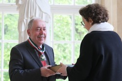 Fotograf i dokumentalista Czesław Czapliński został odznaczony Złotym Medalem "Gloria Artis"