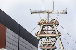 referendum w jsw: pracownicy zagłosują nad zawieszeniem 14. pensji i d