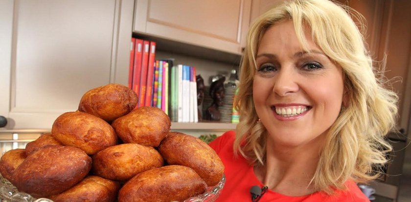 Ewa Wachowicz ma genialny przepis na superpuchate pączki. Dodaje do nich…