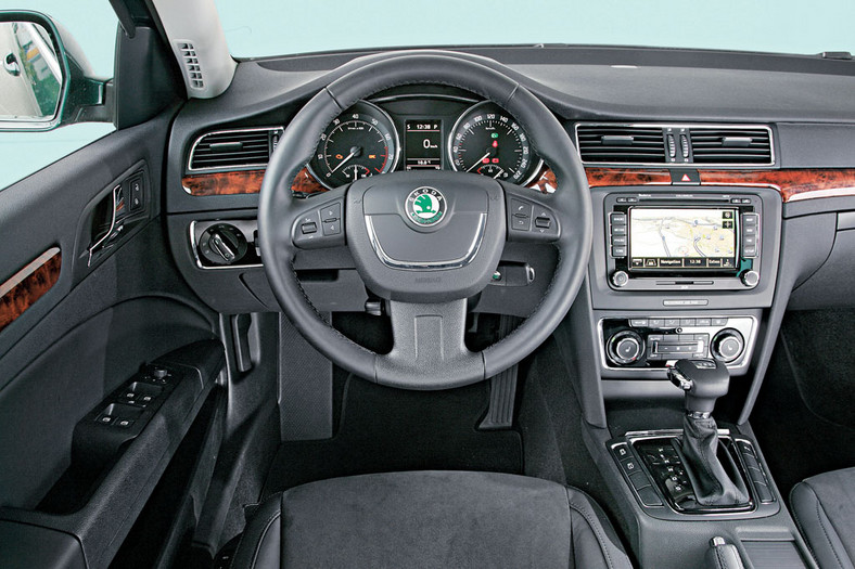 Skoda Superb Combi 2.0 TSi - Spory wyczyn dużej Skody