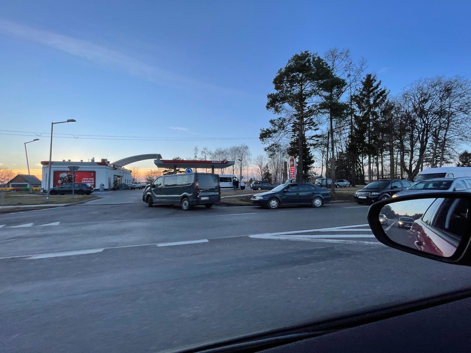 Kolejki na stacjach benzynowych na Lubelszczyźnie