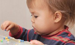 Zatrucia lekami u dzieci - najczęstsze przyczyny, objawy i pierwsza pomoc