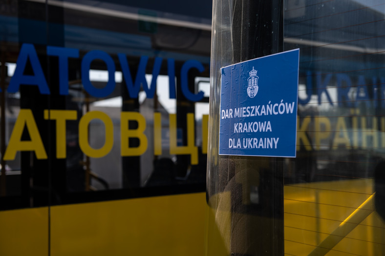 Dwadzieścia polskich autobusów trafiło do Lwowa. Są tam niezbędne