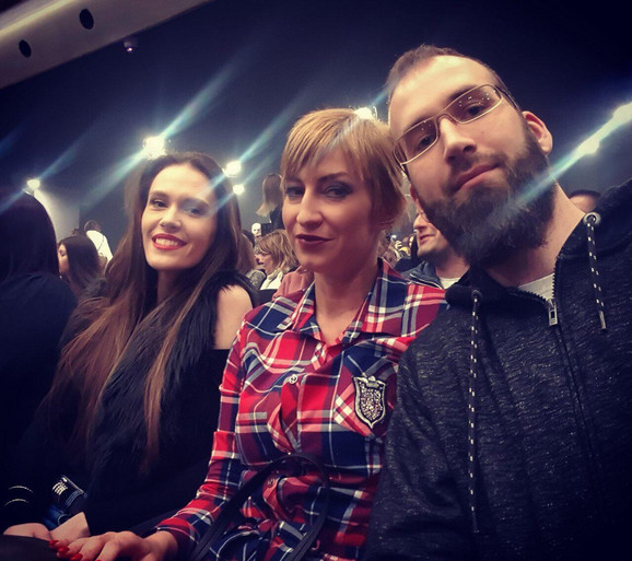 Kuma nije dugme. Aleksandra, Vanja i Aleksandar