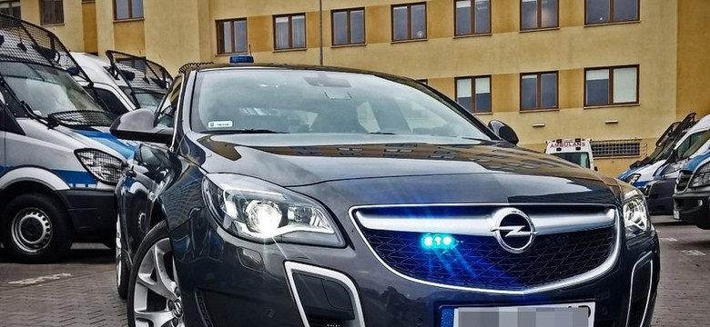 Pijany wjechał samochodem w przechodniów. Zabił kobietę i uciekł