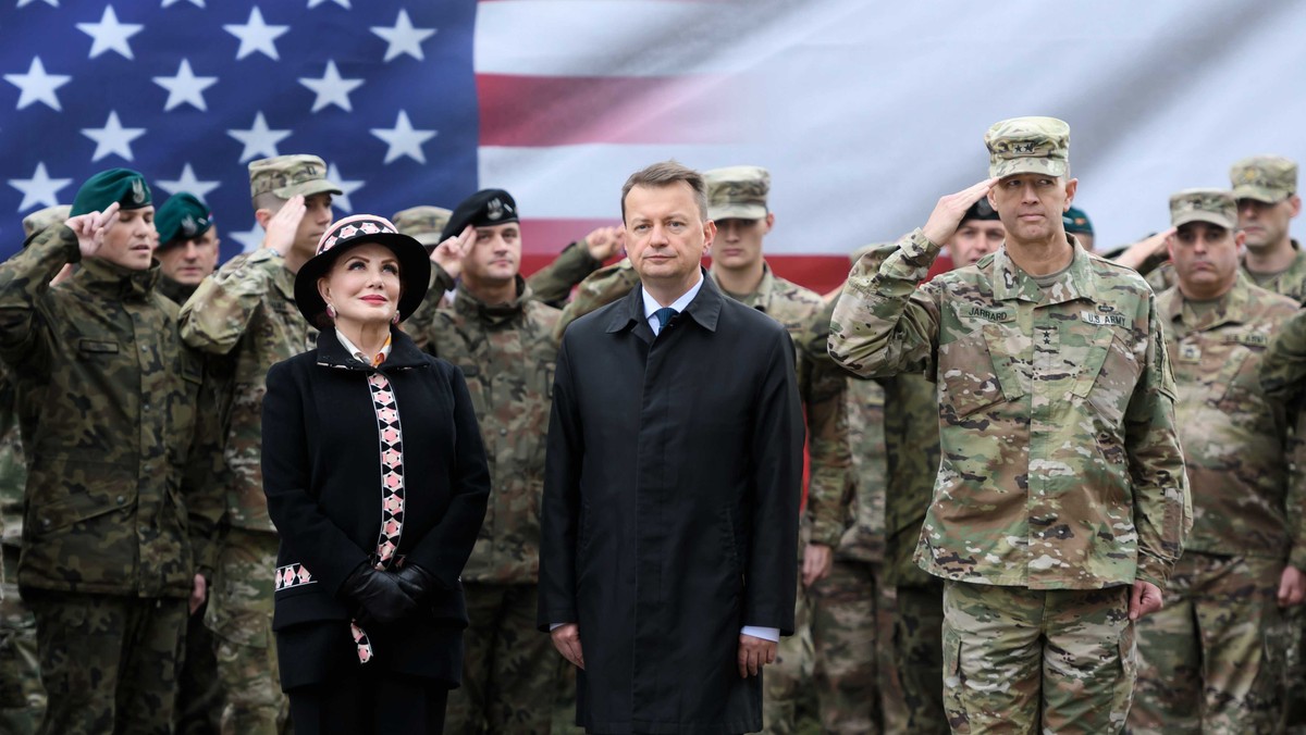  Ambasador USA Georgette Mosbacher i minister obrony narodowej Mariusz Błaszczak