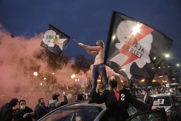 Blokada Alej Jerozolimskich w Warszawie w czasie protestów kobiet