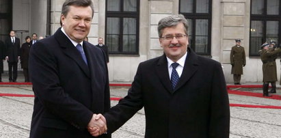 Komorowski rozmawia z Janukowyczem. O Euro!