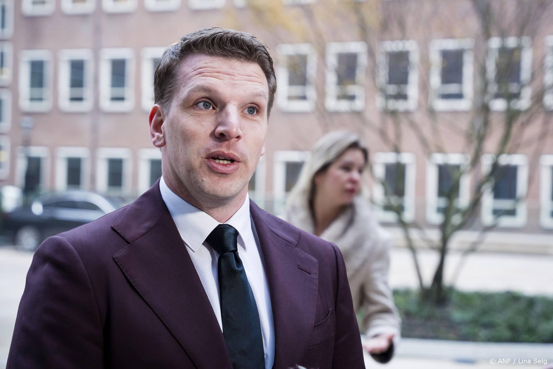 Minister Moes maakt grappen over doodsbedreigingen aan Hoofdpiet