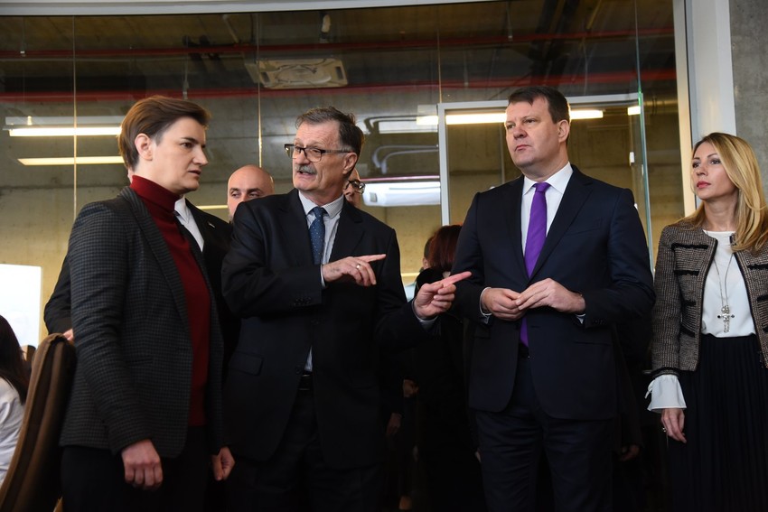 Igor Mirović, Ana Brnabić, Naučno-tehnološki park, Novi Sad
