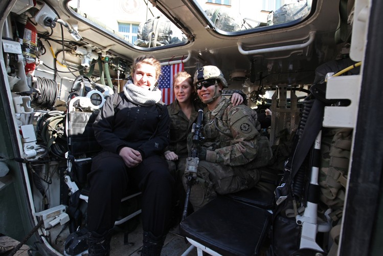 Tak długi przemarsz daje możliwość sprawdzania i weryfikacji systemu dowodzenia. <br><br>fot. (ukit) PAP/Artur Reszko