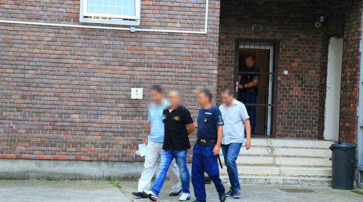 Az egyik gyanúsított a tizenegyből / Fotó: police.hu