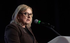 Kempa murem za Ziobrą. 'Dziękuję za obronę Ojczyzny przed poniewierką i upokarzaniem'