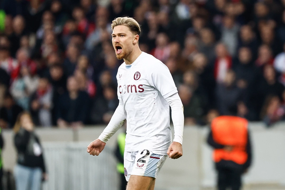 Cash scored to send the game to overtime.  Aston Villa in the Conference League semi-final [WIDEO]