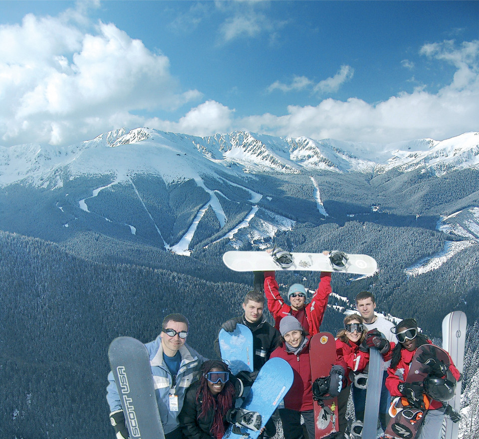 panorama_snowboarders_9930590695_o