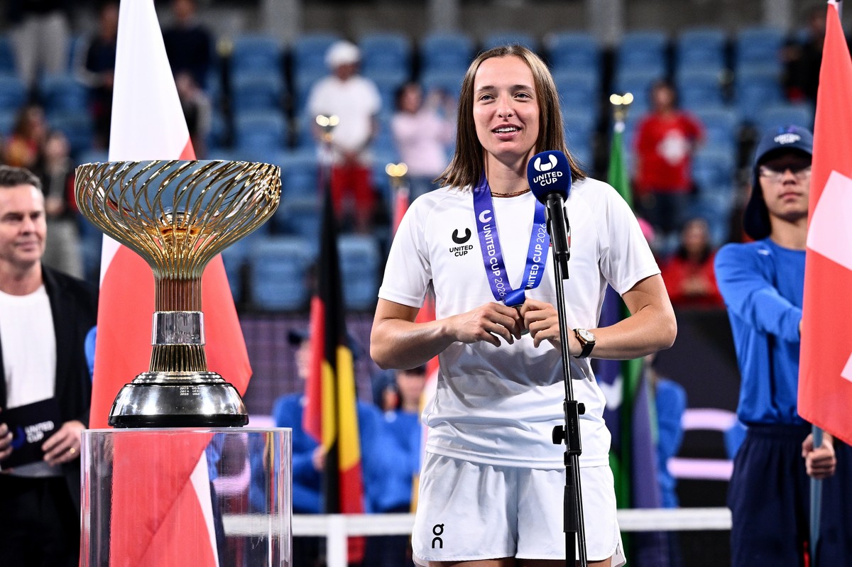 Iga Świątek zmierzyła się na korcie z mężczyznami. Polka grała o milion dolarów