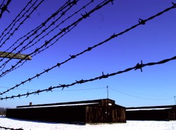 MSZ: Przegrywamy walkę o "polskie obozy"