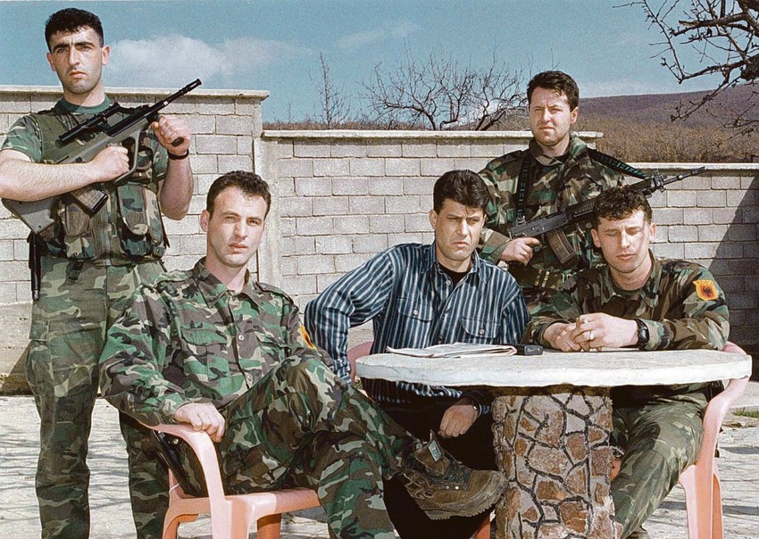 Borci OVK sa Hašimom Tačijem