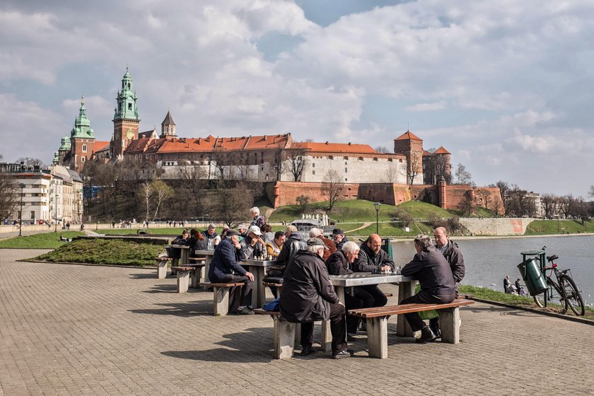 W Krakowie jest za mało przenośnych toalet