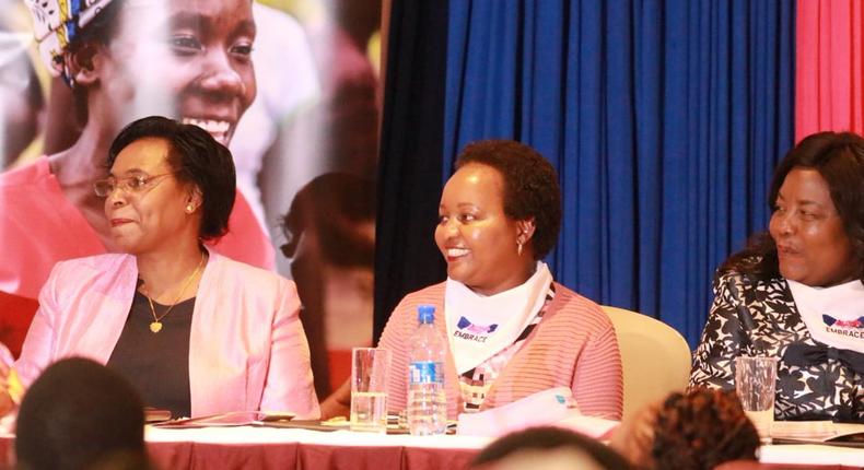 A file photo of Governor Anne Waiguru (centre) with CS Margaret Kobia  (right) and Mama Ida Odinga