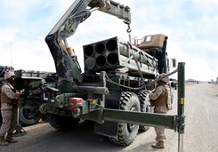 USA mają przekazać nowy pakiet broni. 'WSJ': Ukraina dostanie pociski dalekiego zasięgu