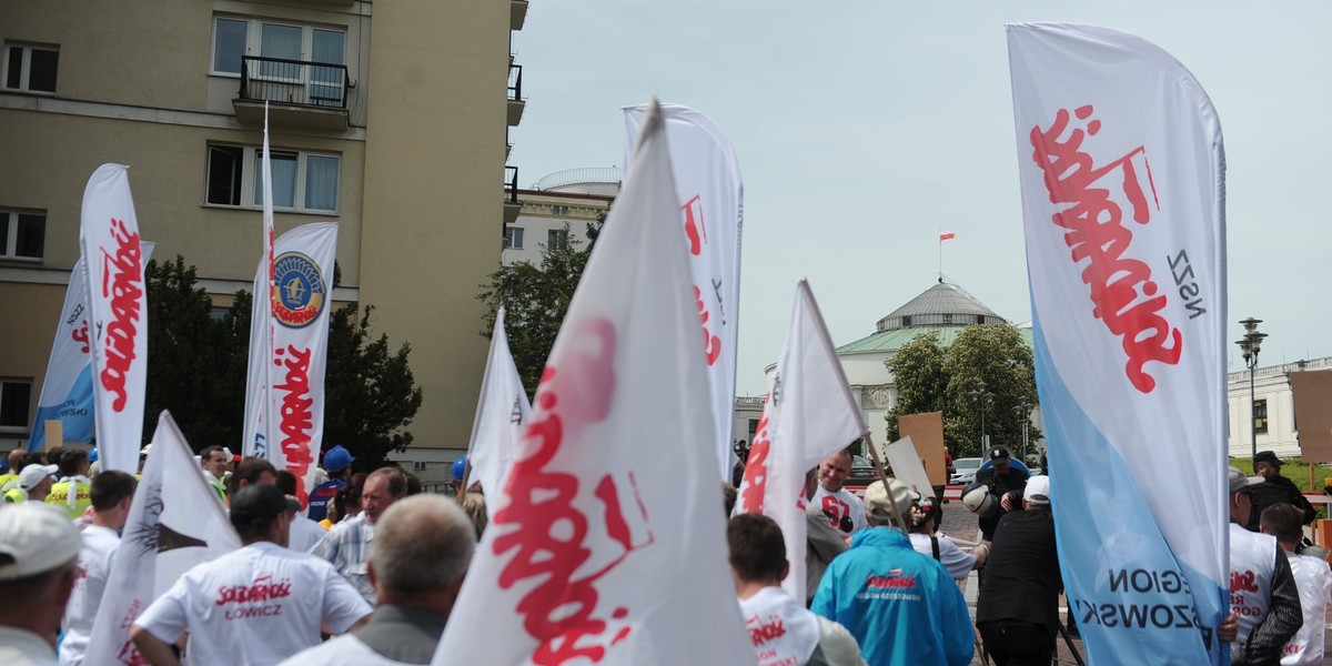 Pobili posła Pawła Suskiego