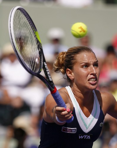 Seksowna Słowaczka znów ograła Agnieszkę Radwańską