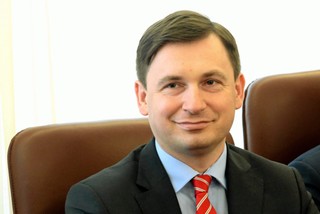 Łukasz Hardt z RPP: Niewielka podwyżka stóp procentowych byłaby korzystna [WYWIAD]