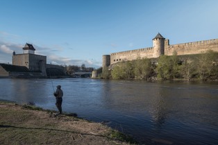 Sojusznik Polski tworzy bazę wojskową przy granicy z Rosją. "Jasny sygnał dla mieszkańców"
