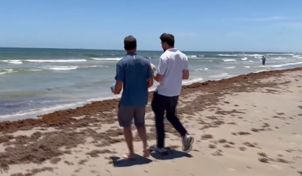 Misteriozni predmeti na plaži