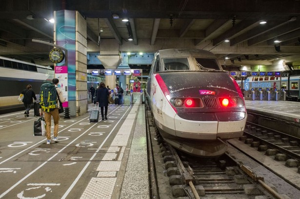 Pociąg francuskich kolei SNCF