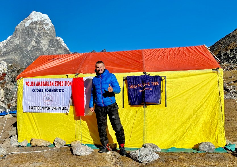 Namiot jadalni w Ama Dablam BC